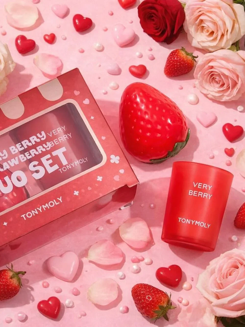 NWT TONYMOLY Very Berry Strawberry Hand Cream & Candle Gift Set
